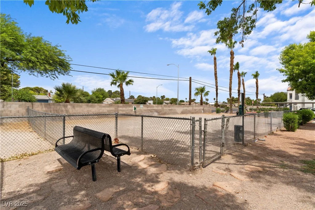 3318 Decatur, Las Vegas, NV 89130