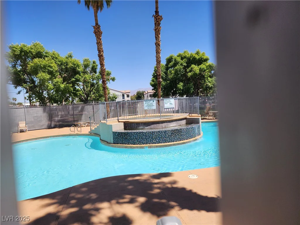 3318 Decatur, Las Vegas, NV 89130