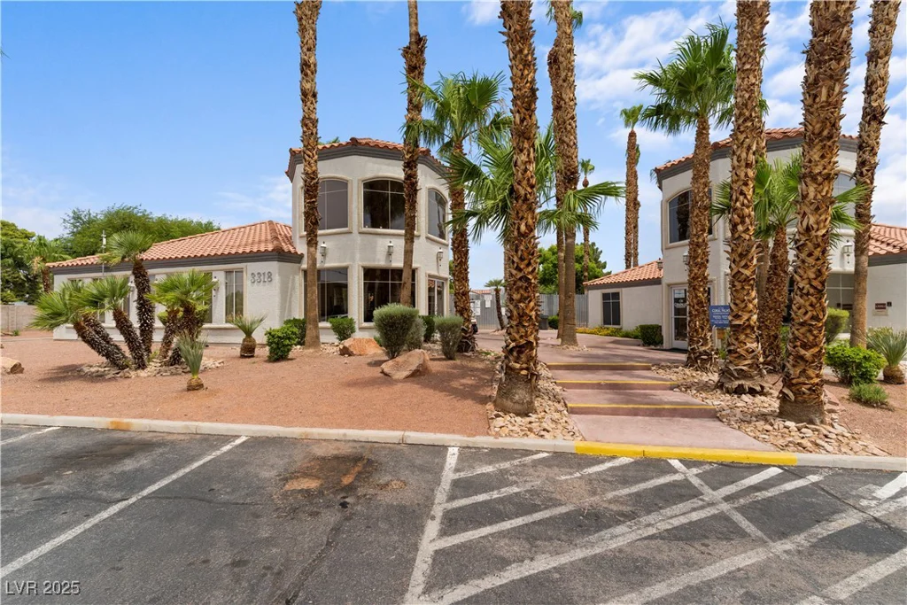 3318 Decatur, Las Vegas, NV 89130
