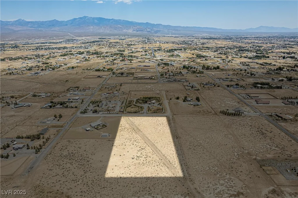 1690 Gray Fox, Pahrump, NV 89048