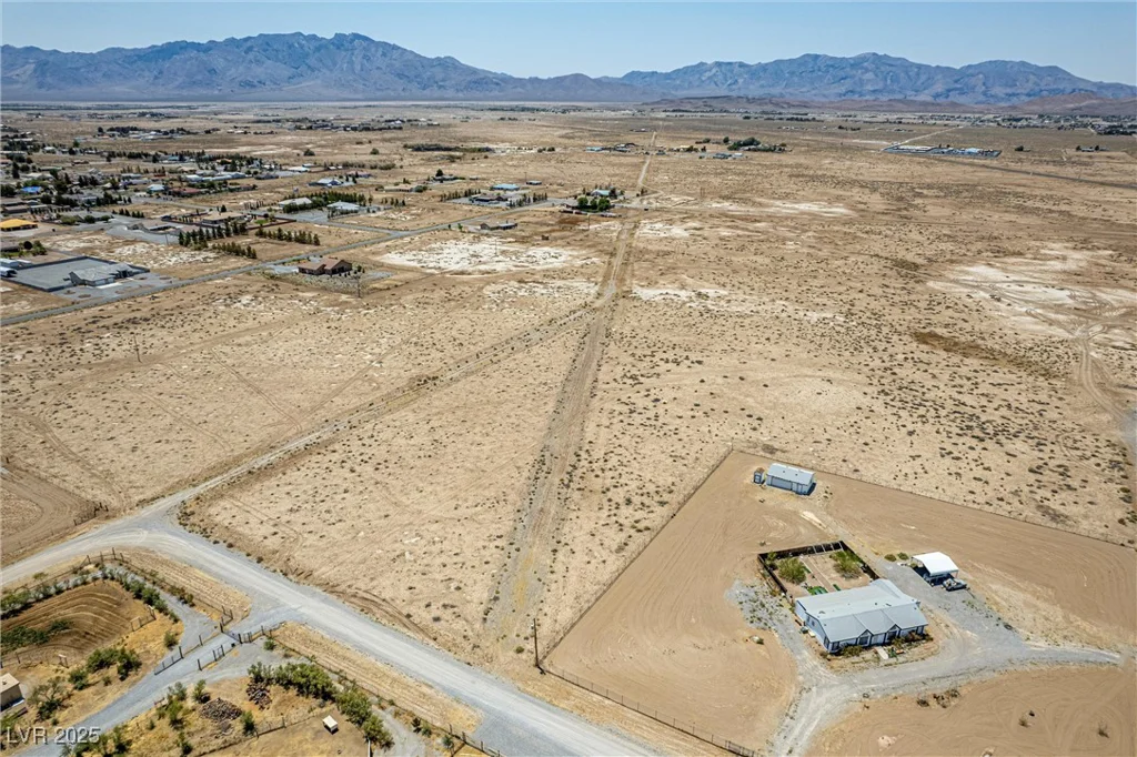 1690 Gray Fox, Pahrump, NV 89048