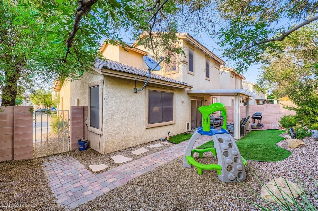 1433 Evening Song, Henderson, NV 89012