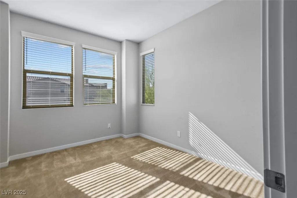 6804 Boulder Canyon, North Las Vegas, NV 89084