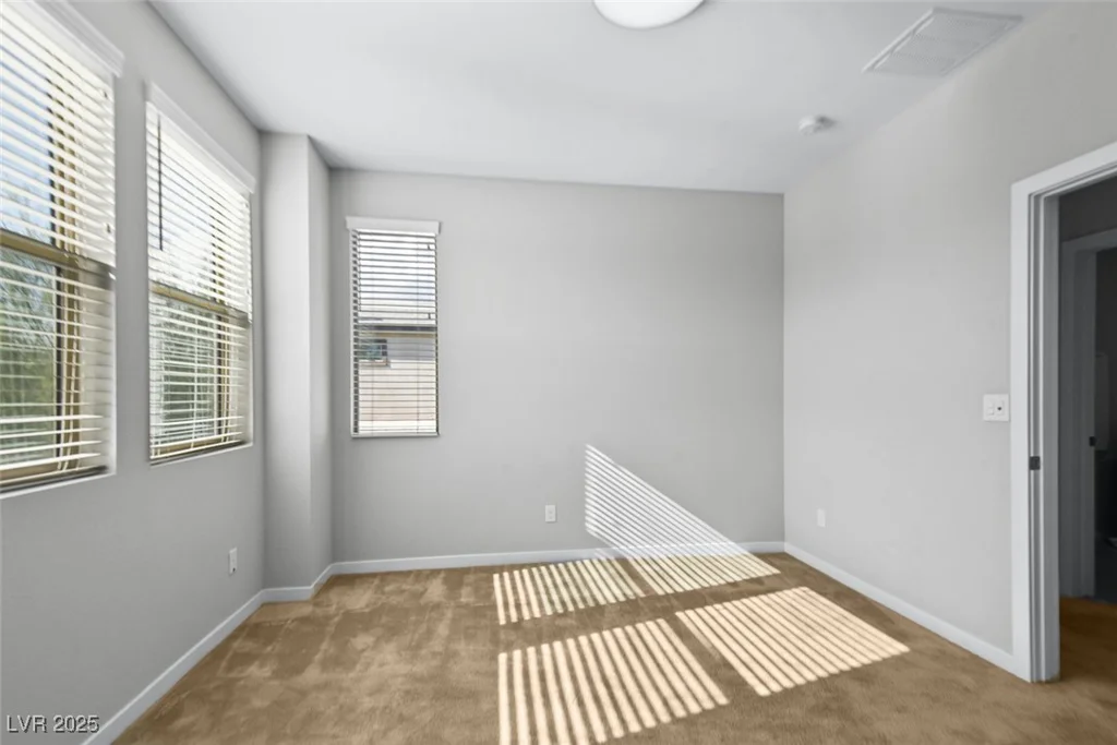 6804 Boulder Canyon, North Las Vegas, NV 89084