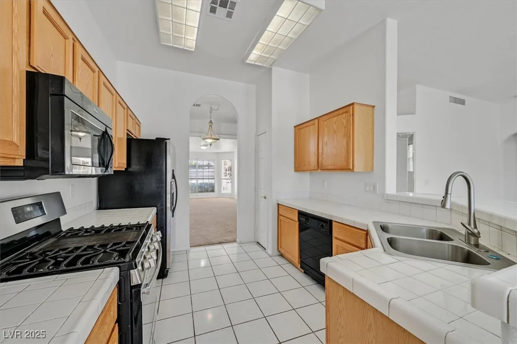 7824 Villa Finestra, Las Vegas, NV 89128