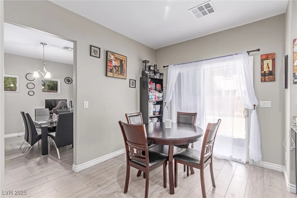 220 Sharp Edge, North Las Vegas, NV 89031
