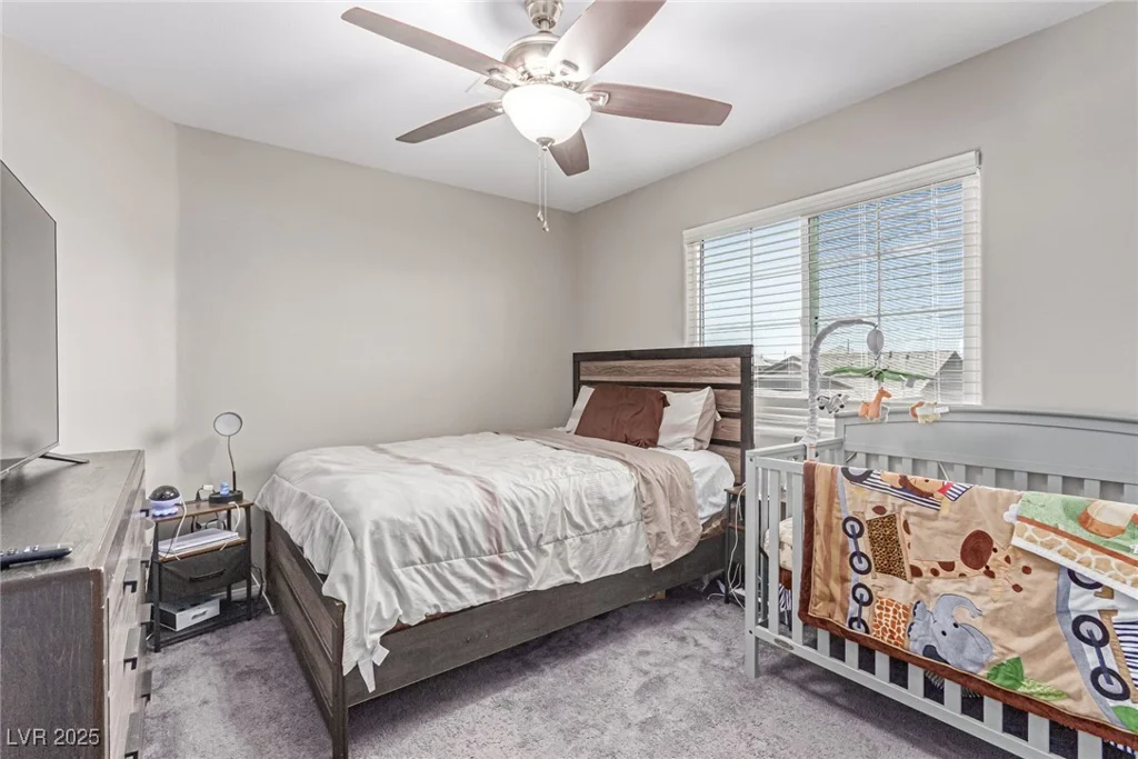 220 Sharp Edge, North Las Vegas, NV 89031