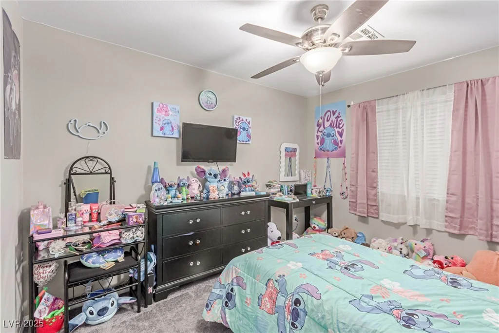 220 Sharp Edge, North Las Vegas, NV 89031