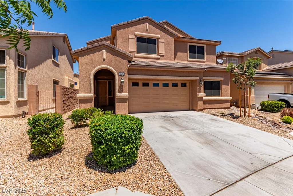 220 Sharp Edge, North Las Vegas, NV 89031