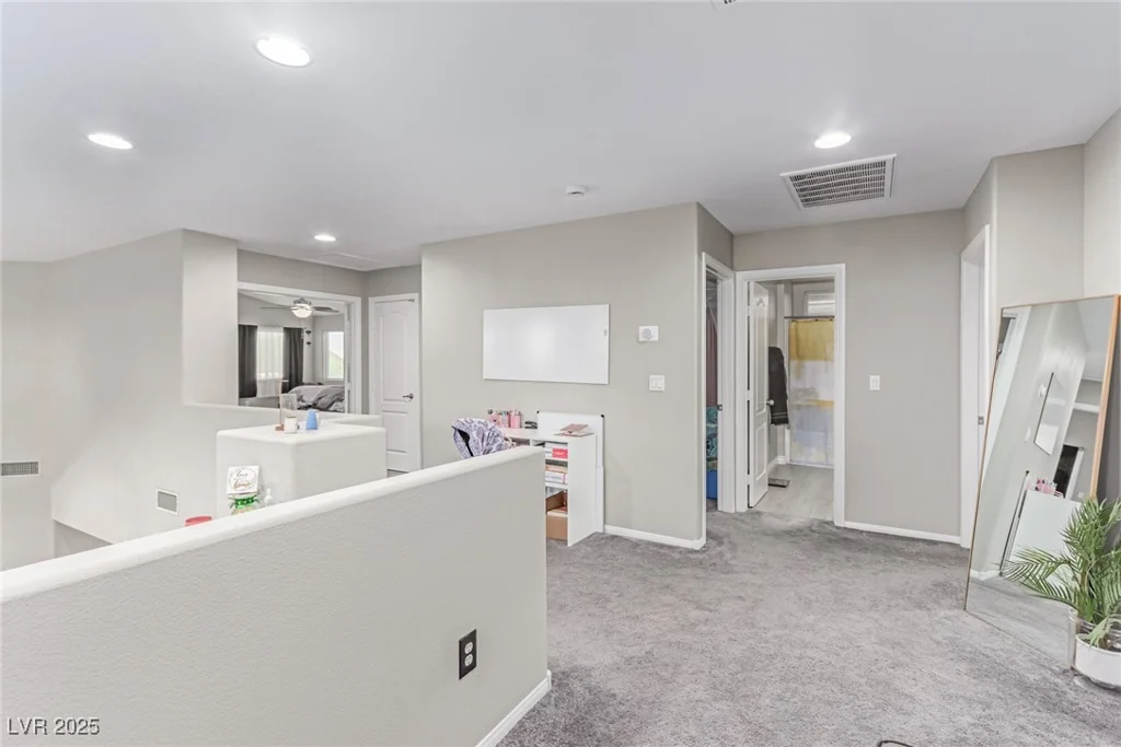 220 Sharp Edge, North Las Vegas, NV 89031