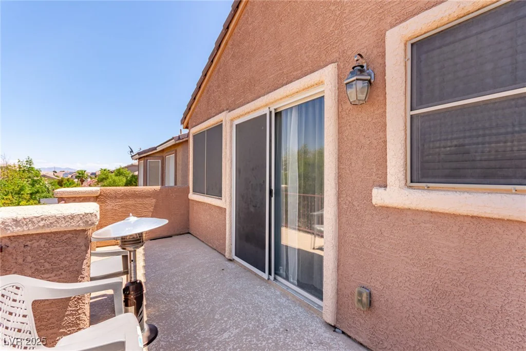 220 Sharp Edge, North Las Vegas, NV 89031