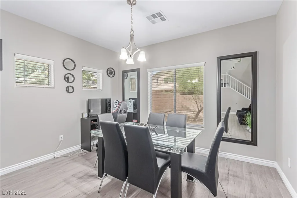 220 Sharp Edge, North Las Vegas, NV 89031
