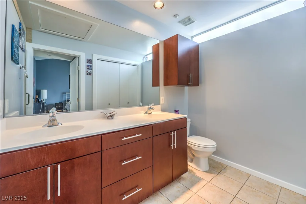 223 Tower, Las Vegas, NV 89101