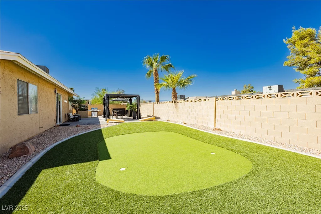 557 Zuber, Henderson, NV 89011