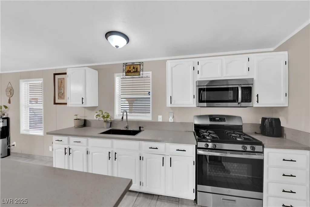 5714 Carey, Las Vegas, NV 89156