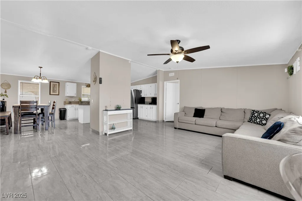 5714 Carey, Las Vegas, NV 89156