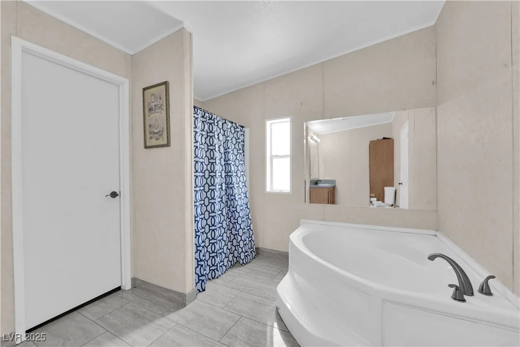 5714 Carey, Las Vegas, NV 89156