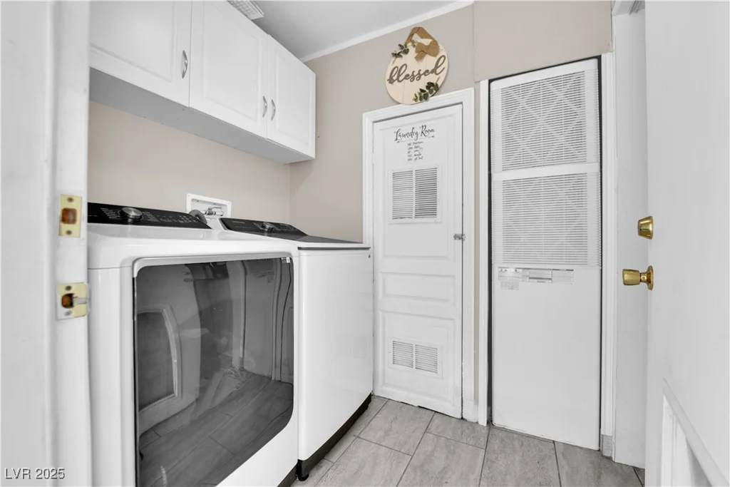 5714 Carey, Las Vegas, NV 89156