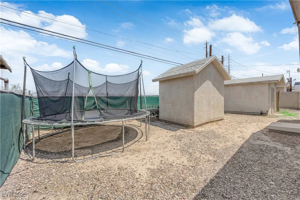 5714 Carey, Las Vegas, NV 89156