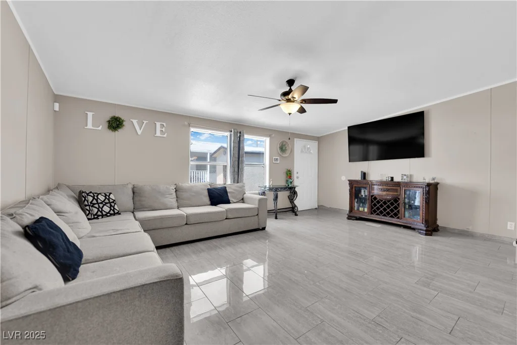 5714 Carey, Las Vegas, NV 89156