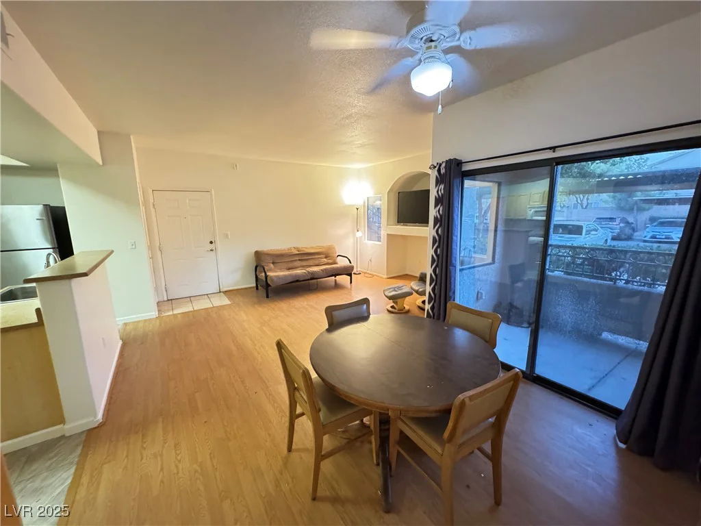 8250 Grand Canyon, Las Vegas, NV 89166