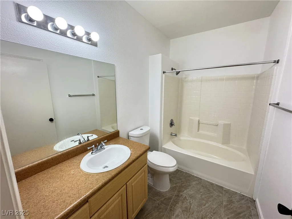 8250 Grand Canyon, Las Vegas, NV 89166