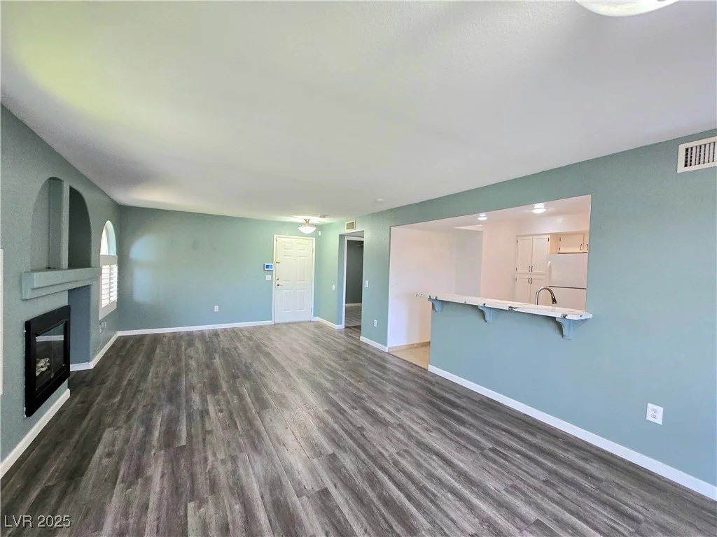 7950 Flamingo, Las Vegas, NV 89147