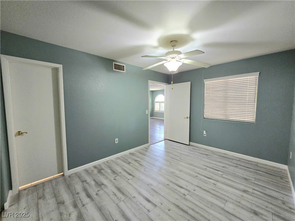 7950 Flamingo, Las Vegas, NV 89147