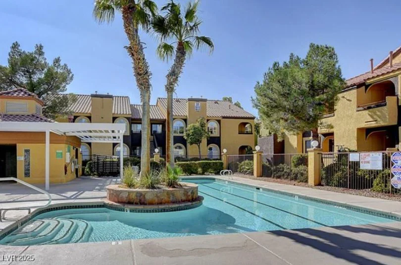 7950 Flamingo, Las Vegas, NV 89147