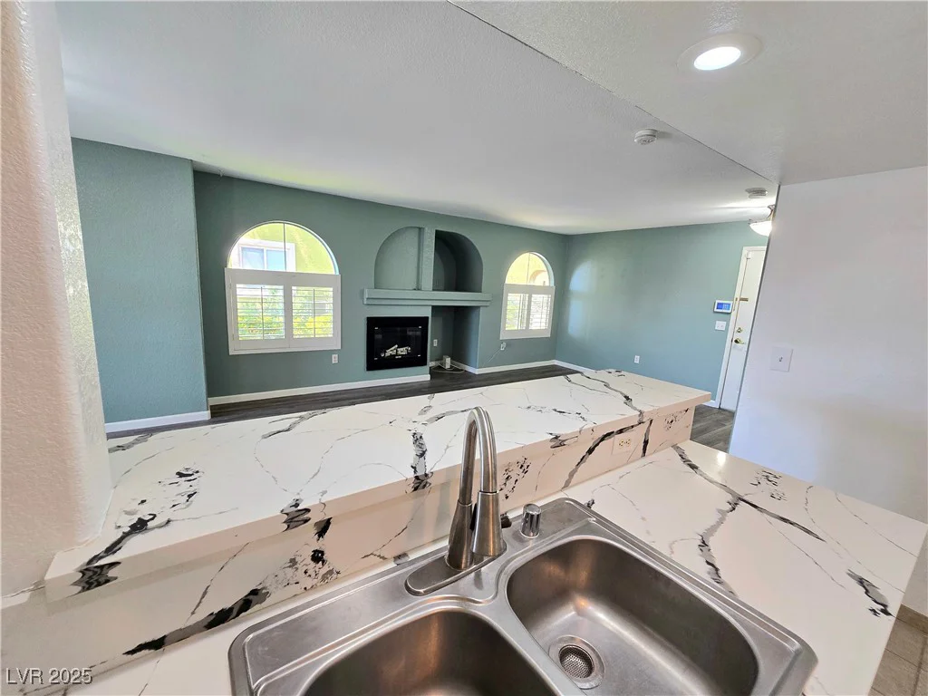 7950 Flamingo, Las Vegas, NV 89147