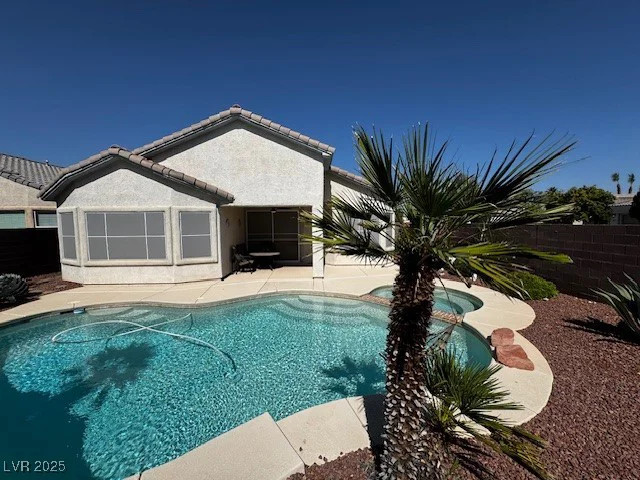 2699 Thornview, Las Vegas, NV 89135