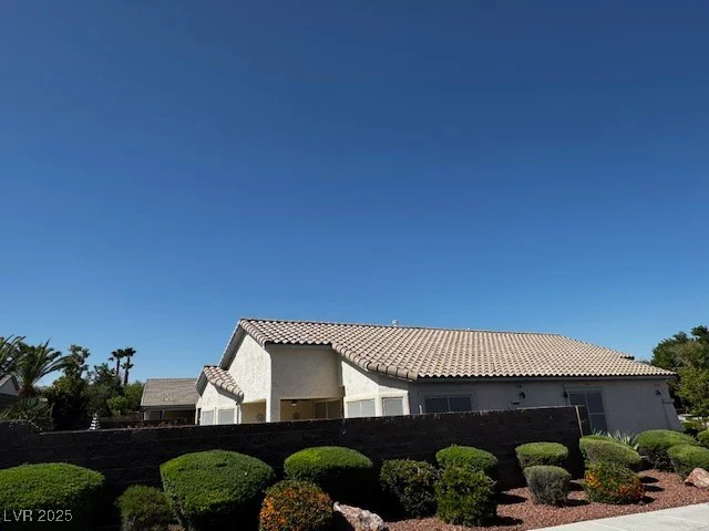 2699 Thornview, Las Vegas, NV 89135