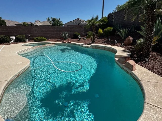 2699 Thornview, Las Vegas, NV 89135