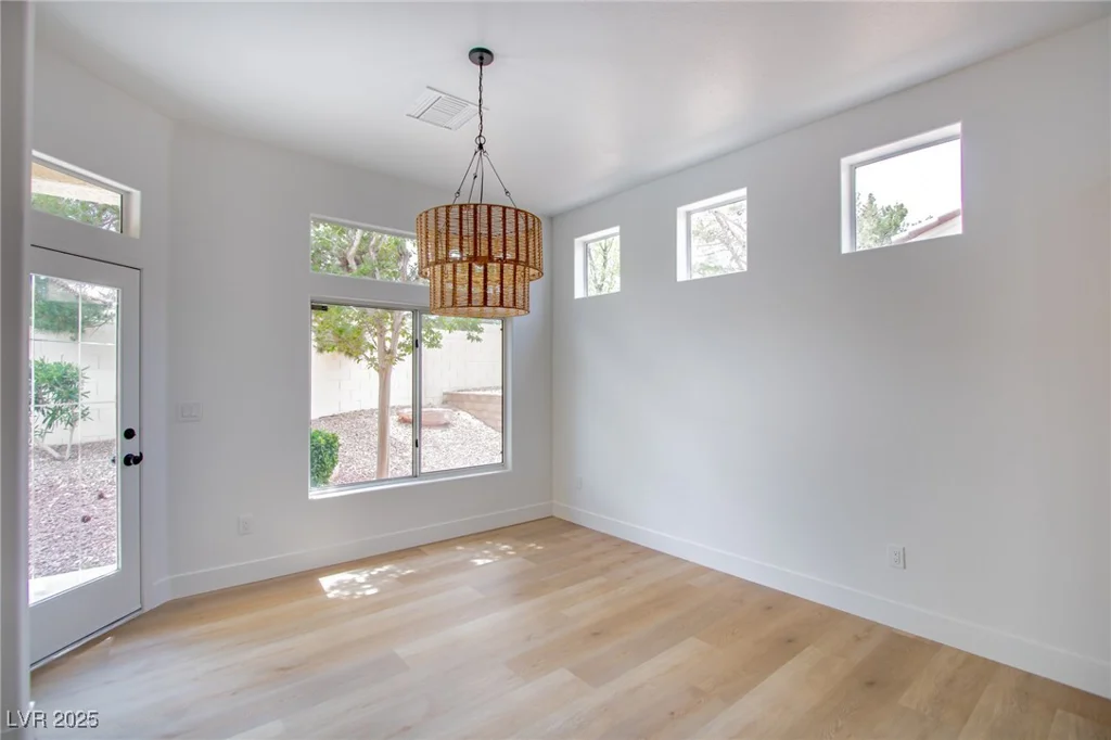 10405 Junction Hill, Las Vegas, NV 89134