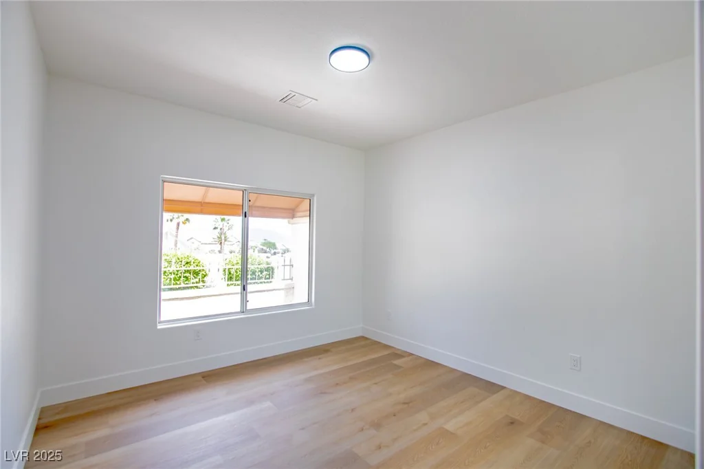 10405 Junction Hill, Las Vegas, NV 89134