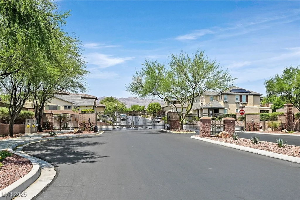 10408 Oak Terrace, Las Vegas, NV 89149