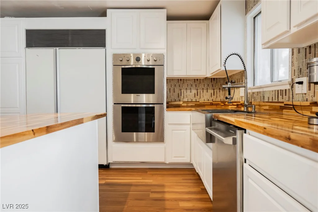 4420 Thompson, Las Vegas, NV 89107