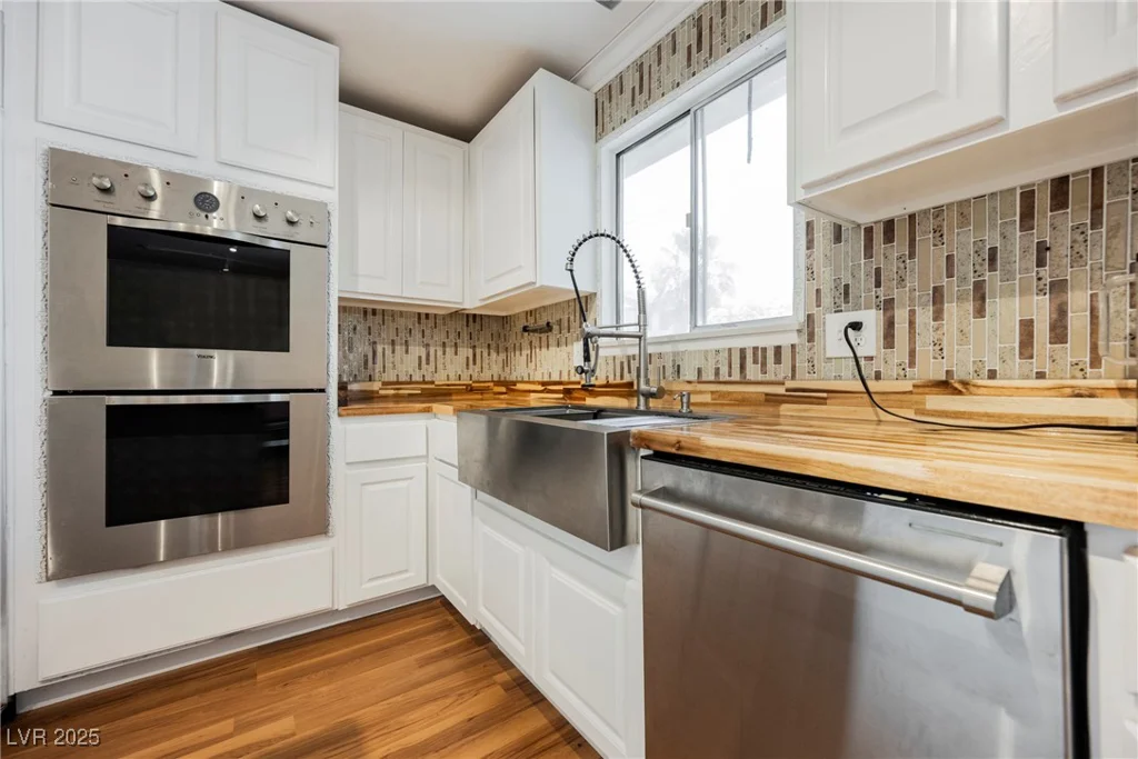 4420 Thompson, Las Vegas, NV 89107