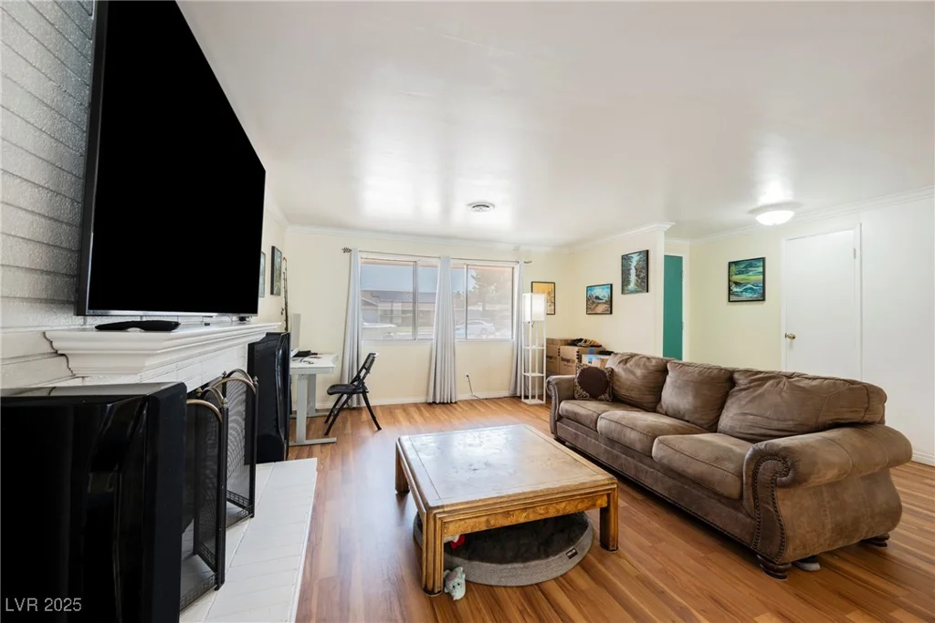 4420 Thompson, Las Vegas, NV 89107