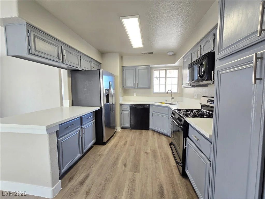 2739 Pinewood, Henderson, NV 89074