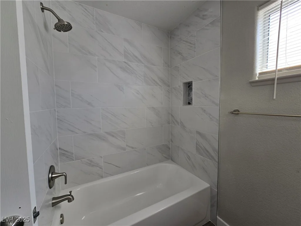 2739 Pinewood, Henderson, NV 89074