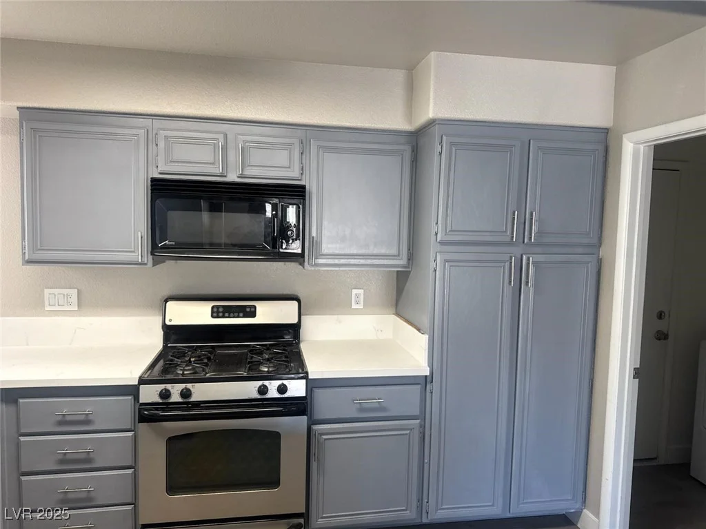 2739 Pinewood, Henderson, NV 89074