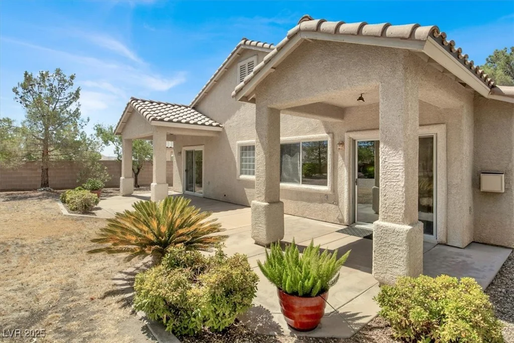3212 Cambridge Hollows, Las Vegas, NV 89135