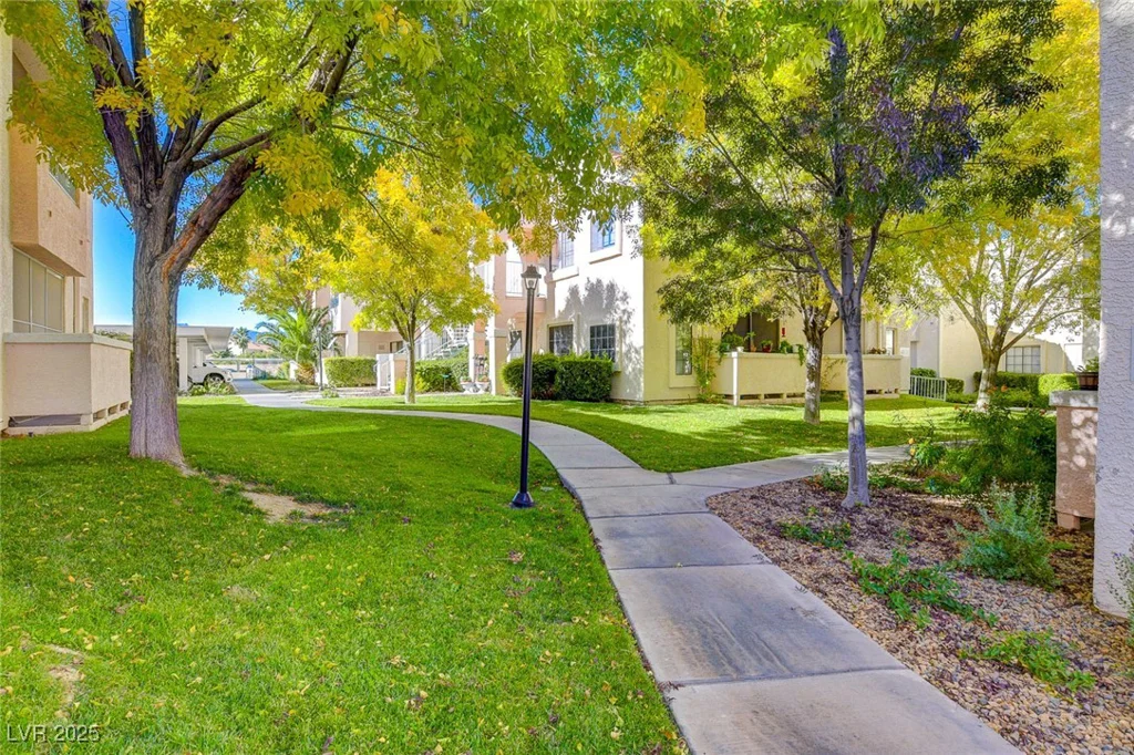 4855 Torrey Pines, Las Vegas, NV 89103