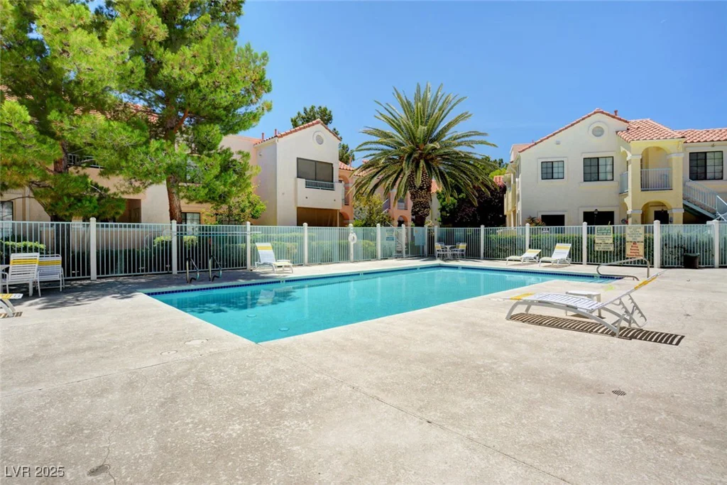 4855 Torrey Pines, Las Vegas, NV 89103