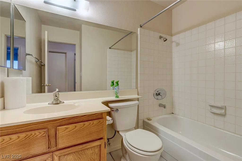 4916 Carmichael, Las Vegas, NV 89110