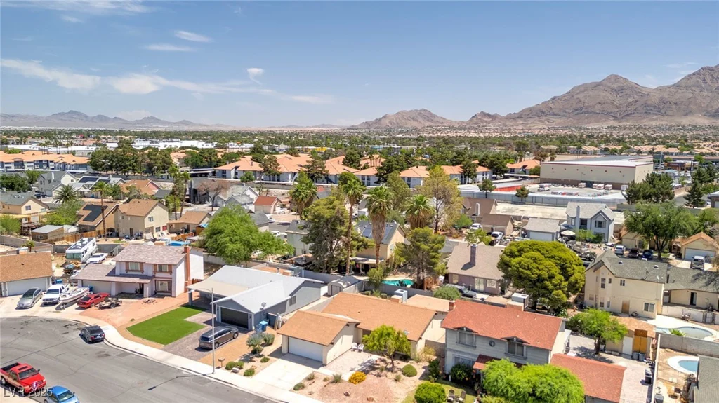 4916 Carmichael, Las Vegas, NV 89110
