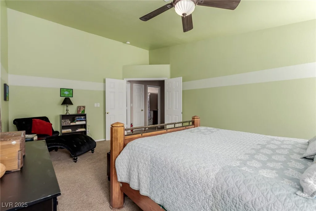 8105 Cimarron Ridge, Las Vegas, NV 89128