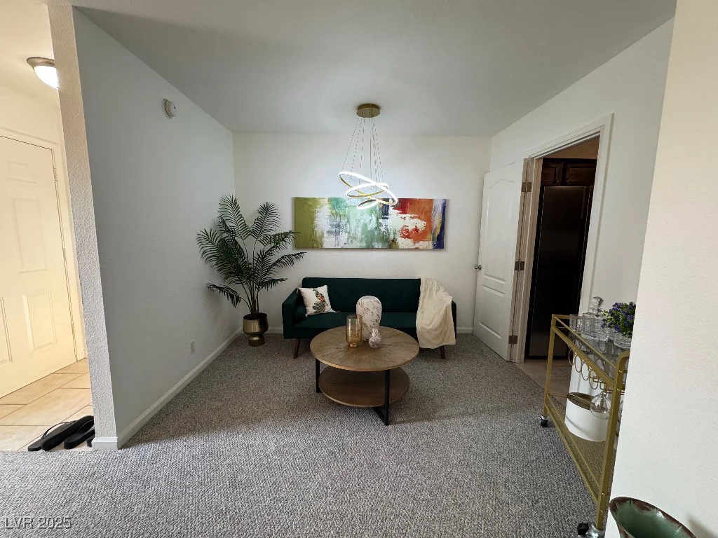 2867 Geary, Las Vegas, NV 89109