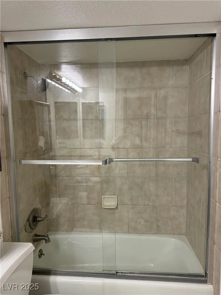 2867 Geary, Las Vegas, NV 89109